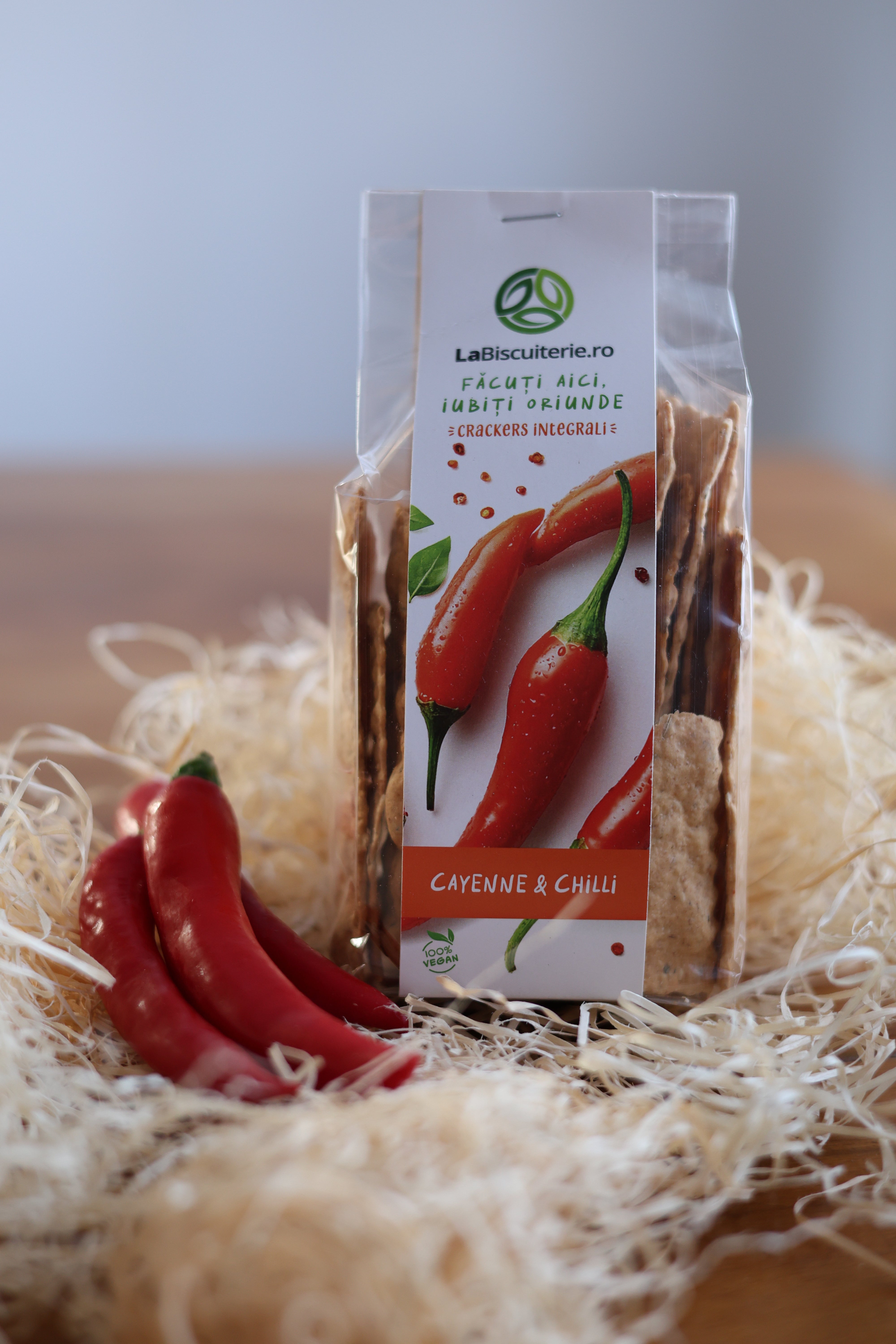 Crackers picanţi cu cayenne şi chili