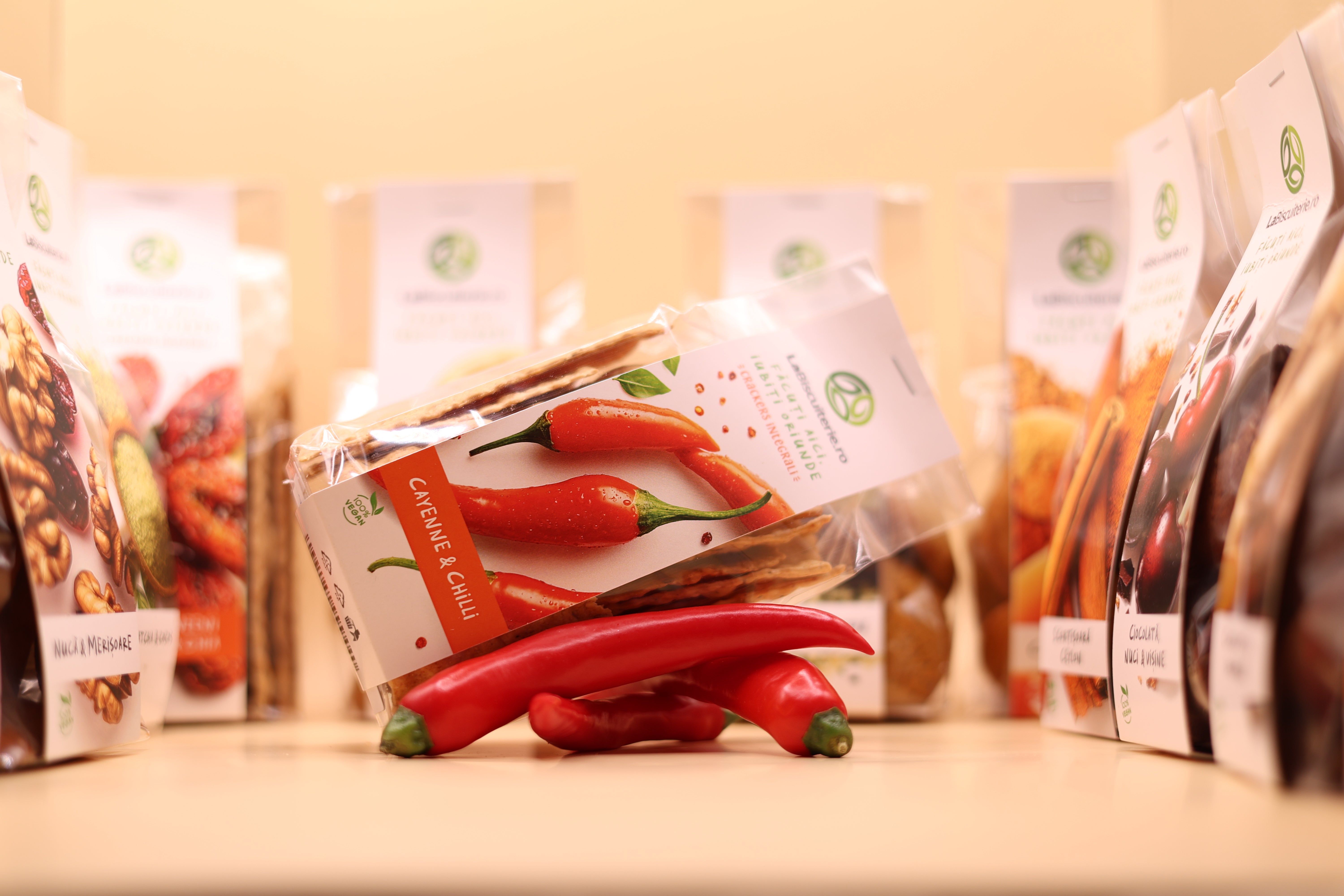 Crackers picanţi cu cayenne şi chili